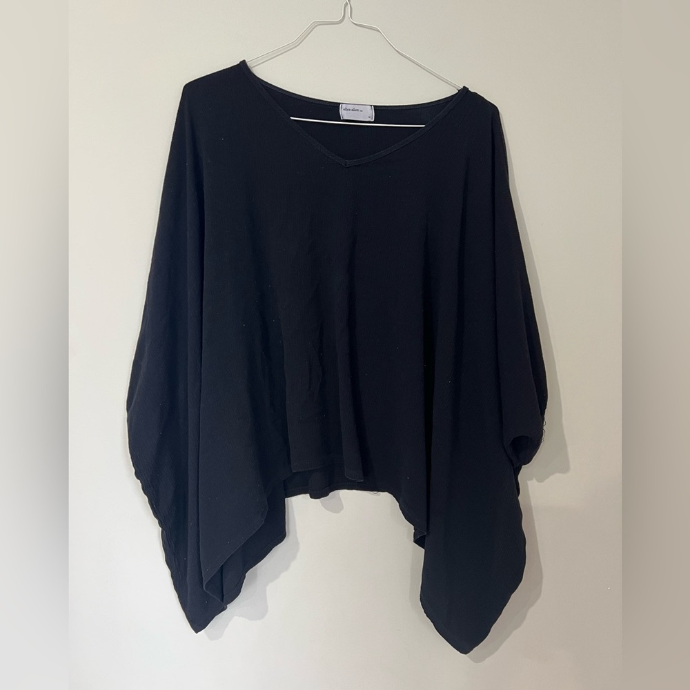 3/$15 Allen Allen Classic Black Top
